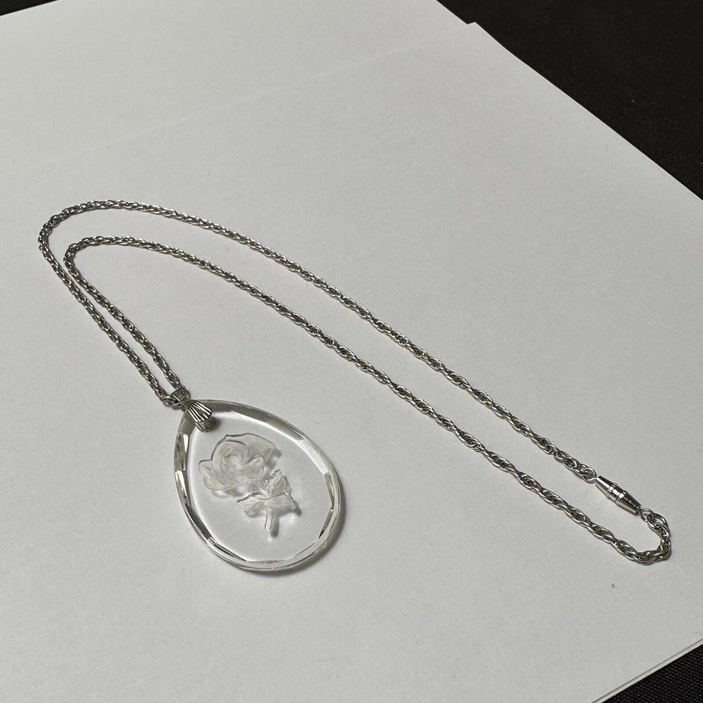 Glass Teardrop Pendant Rose Flower Silver Tone Chain Necklace 22 1/4 Inch